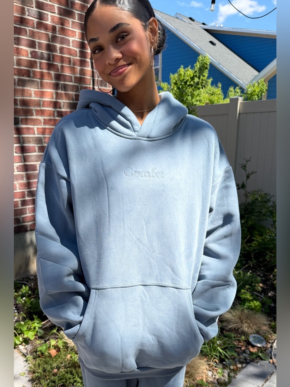 Comfrt Signature Hoodie